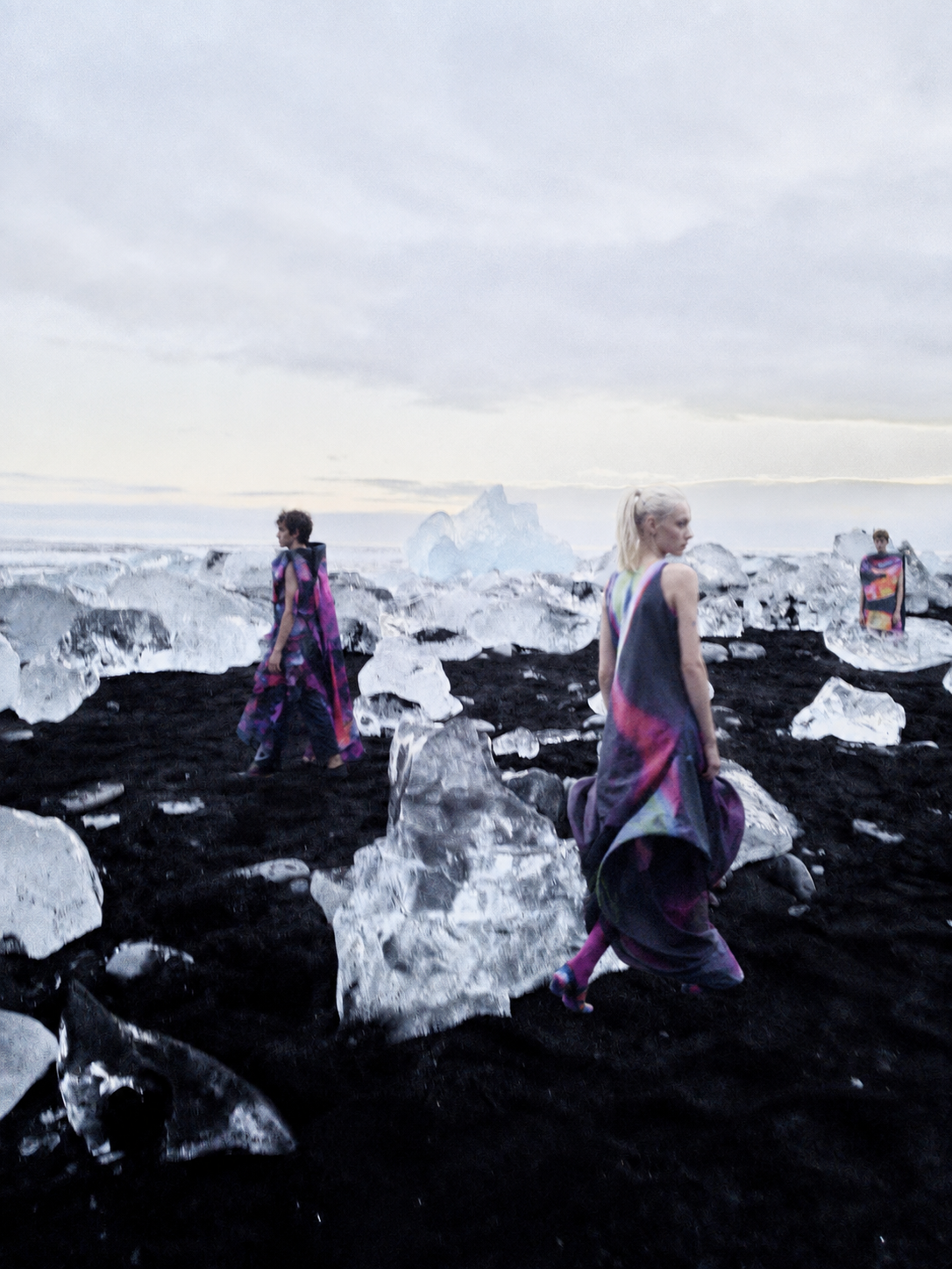 Liquid Sky campaign scene 4: Iceland / crossing the ice field